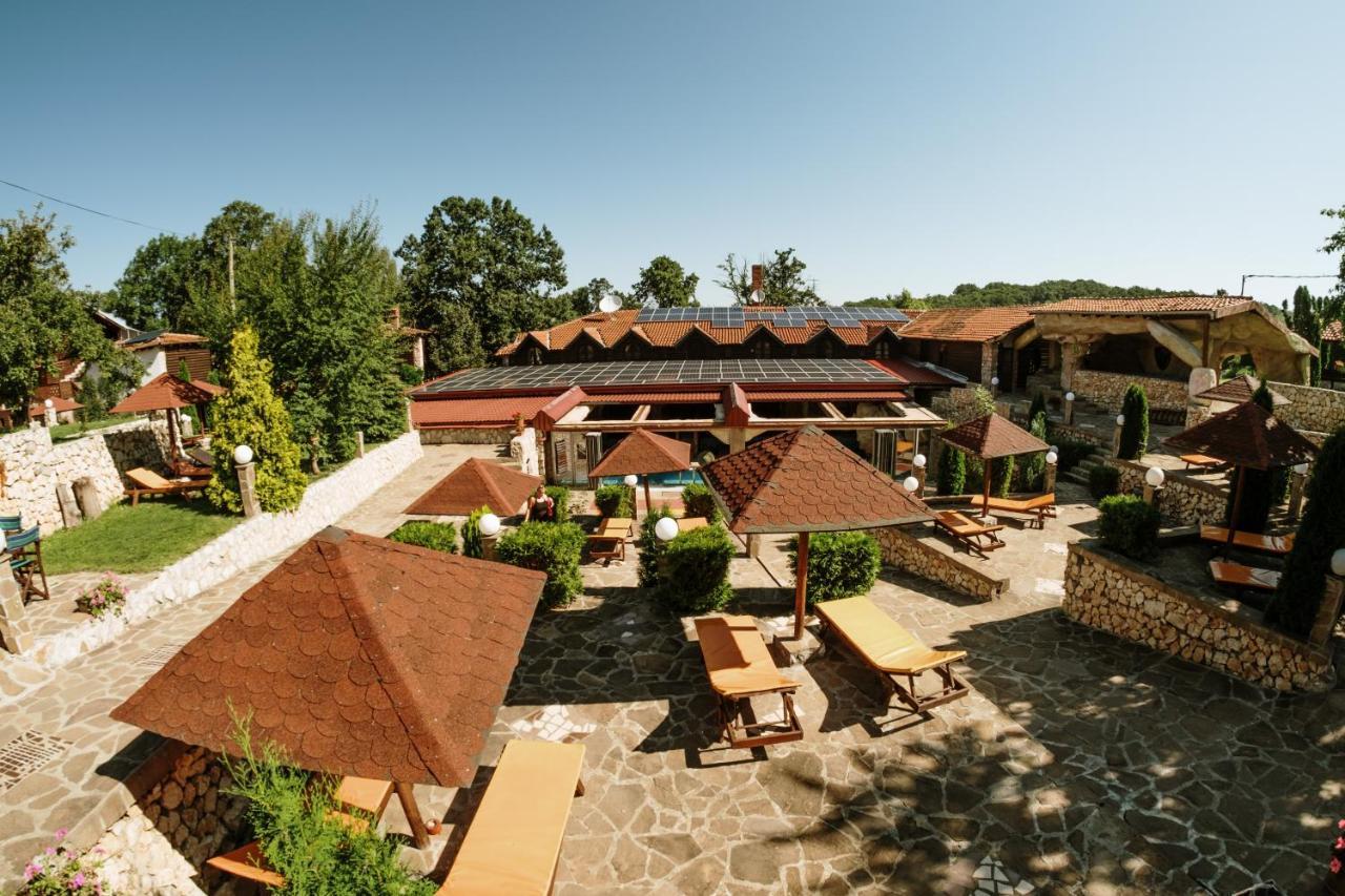 Hotel Etno Centar Balasevic Boljevac エクステリア 写真