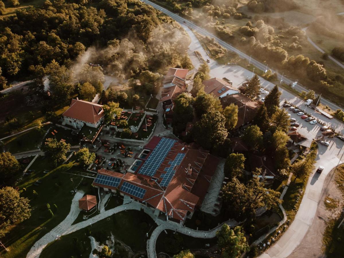 Hotel Etno Centar Balasevic Boljevac エクステリア 写真