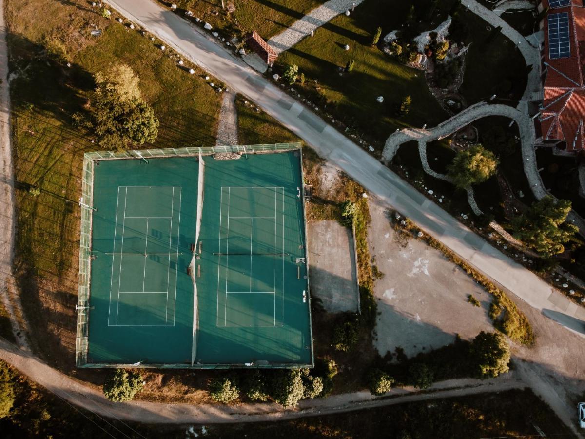 Hotel Etno Centar Balasevic Boljevac エクステリア 写真