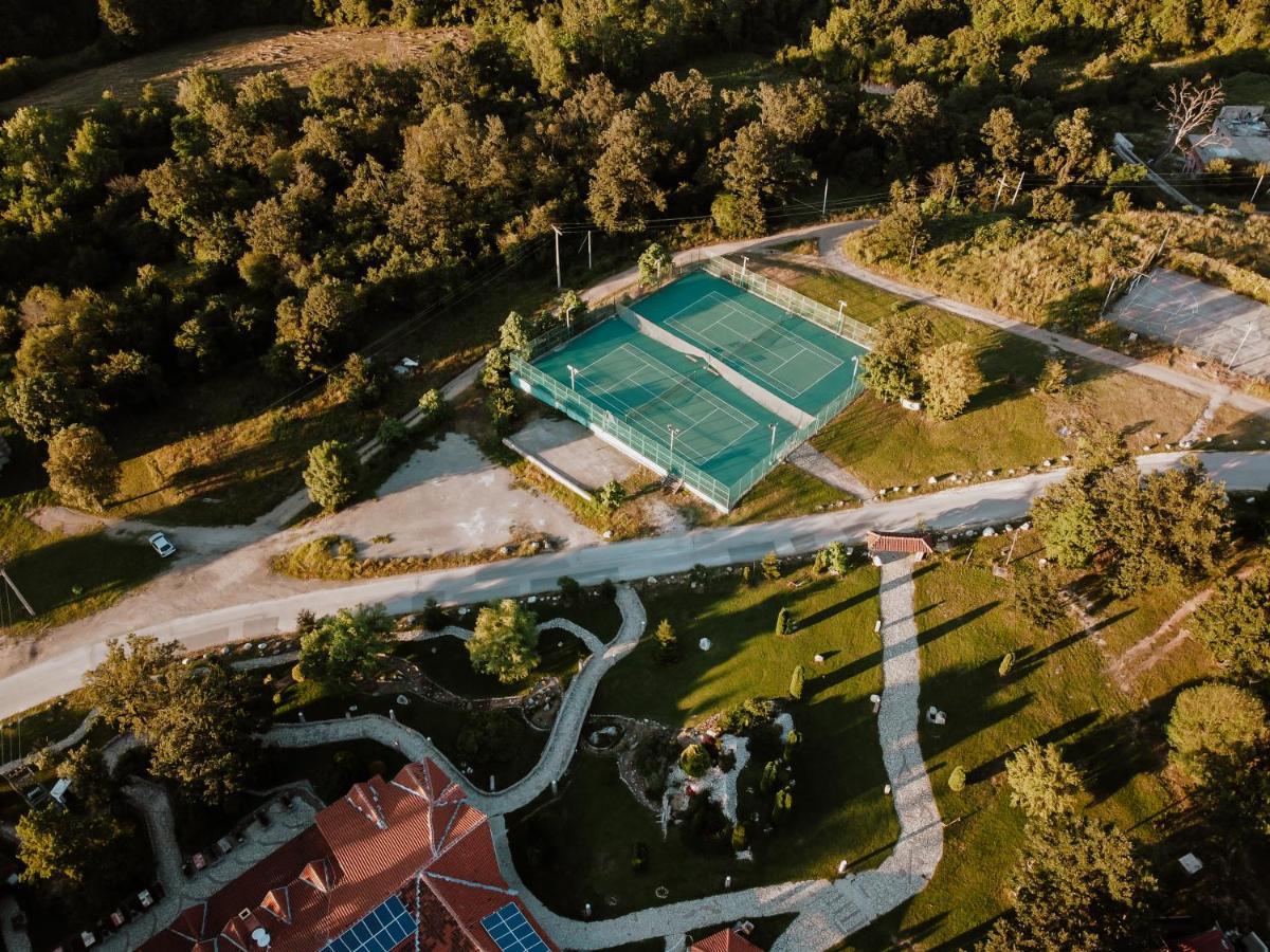 Hotel Etno Centar Balasevic Boljevac エクステリア 写真